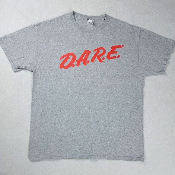 DARE To Keep Kids Off Drugs T-Shirt Adult Unisex Size Large Gray Short Sleeve - Picture 2 of 6